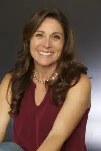 andrea-1-0006-200x300